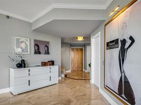 21150 Point Pl 702, Aventura FL 33180