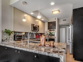 21150 Point Pl 702, Aventura FL 33180