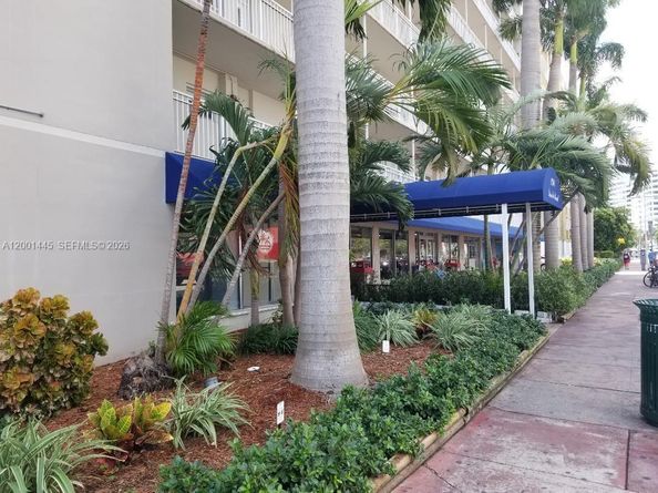 1300 Lincoln Rd A301, Miami Beach FL 33139