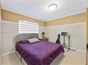 3502 W 72nd St, Hialeah FL 33018