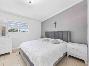 3502 W 72nd St, Hialeah FL 33018