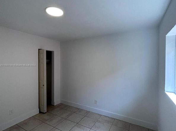 1128 NW 76th St, Miami FL 33150