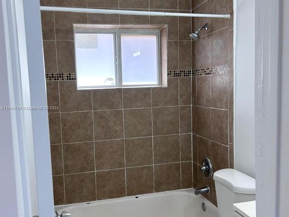 1128 NW 76th St, Miami FL 33150