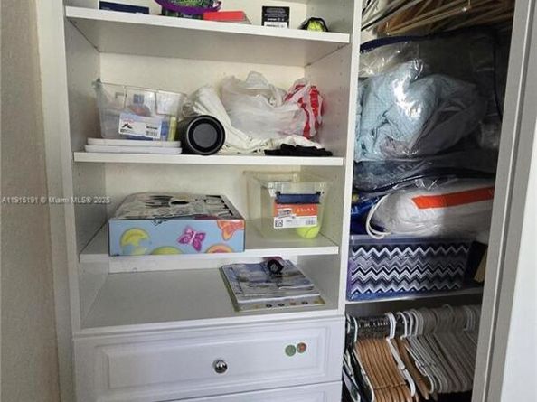 7950 NW 20th St, Pembroke Pines FL 33024