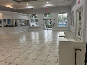 7950 NW 20th St, Pembroke Pines FL 33024