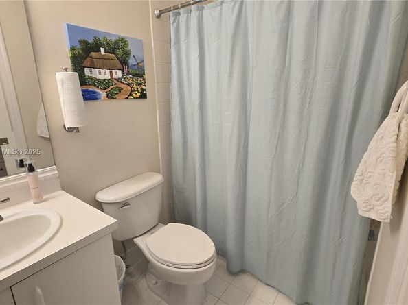 7950 NW 20th St, Pembroke Pines FL 33024