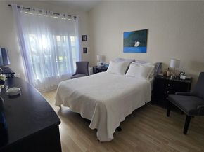 7950 NW 20th St, Pembroke Pines FL 33024