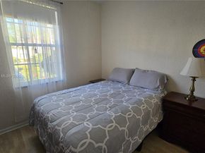 7950 NW 20th St, Pembroke Pines FL 33024