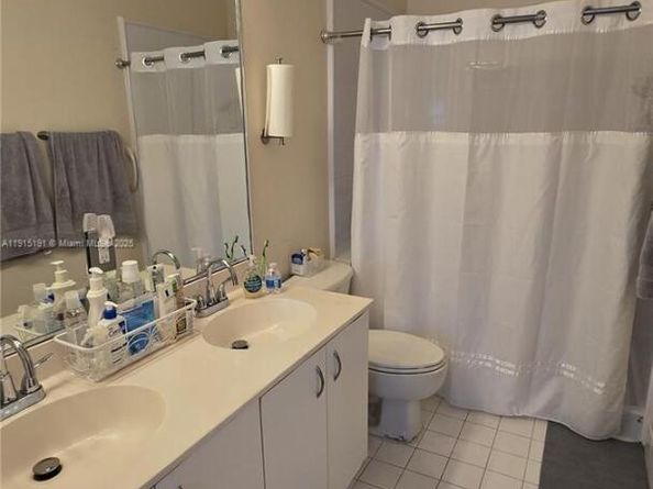 7950 NW 20th St, Pembroke Pines FL 33024