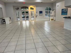 7950 NW 20th St, Pembroke Pines FL 33024