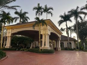 7950 NW 20th St, Pembroke Pines FL 33024