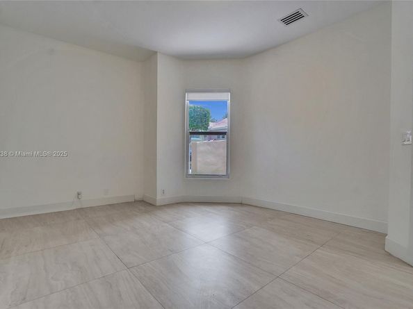 3757 NE 208th Te., Aventura FL 33180