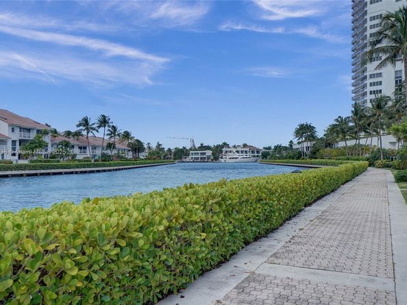 3757 NE 208th Te., Aventura FL 33180