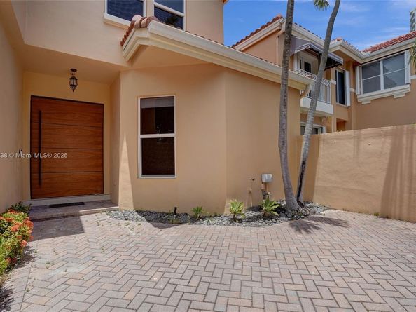 3757 NE 208th Te., Aventura FL 33180