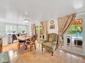 2442 Fillmore St, Hollywood FL 33020