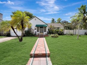 2442 Fillmore St, Hollywood FL 33020