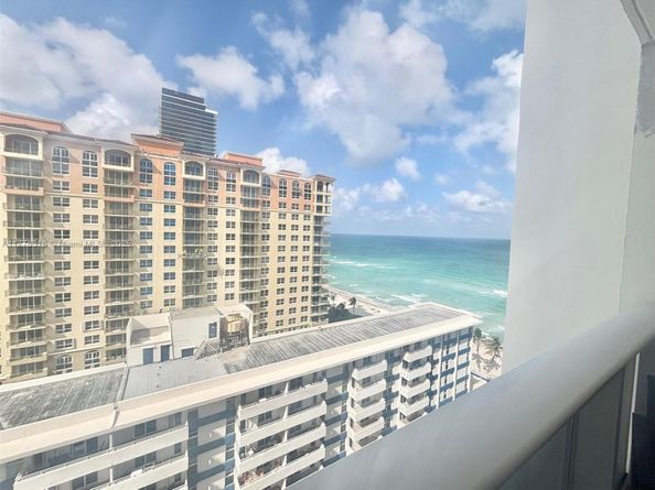3140 S Ocean Dr 1508, Hallandale Beach FL 33009
