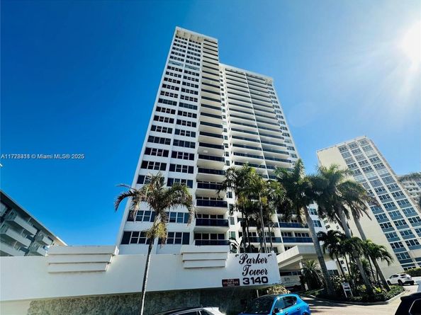 3140 S Ocean Dr 1508, Hallandale Beach FL 33009