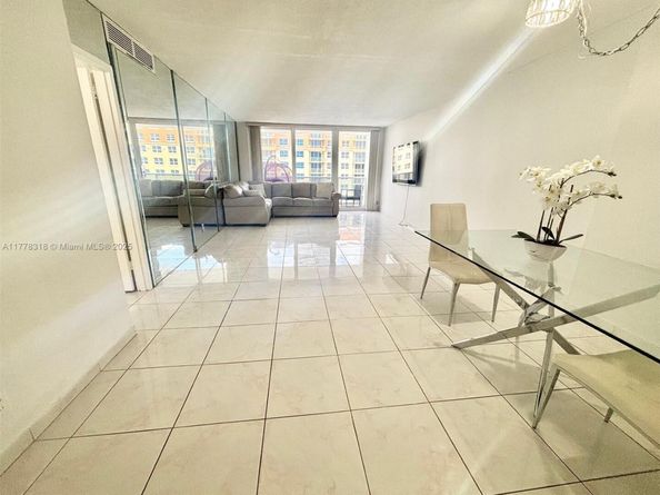 3140 S Ocean Dr 1508, Hallandale Beach FL 33009