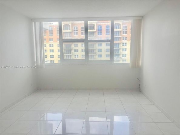 3140 S Ocean Dr 1508, Hallandale Beach FL 33009