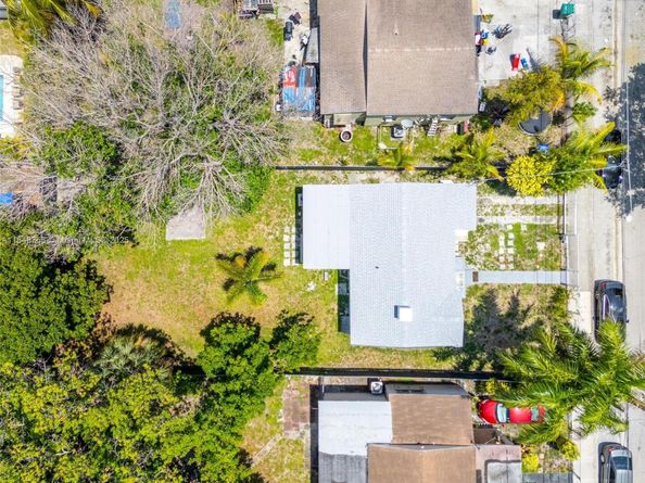 5636 NW 4th Ave, Miami FL 33127