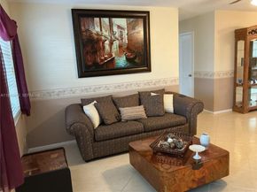 8604 NW 59th Pl, Tamarac FL 33321