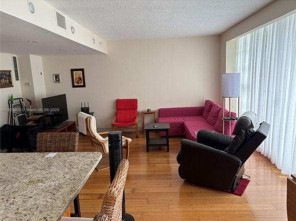 1720 Harrison St 14D, Hollywood FL 33020