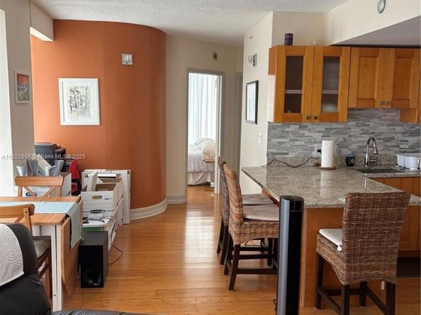 1720 Harrison St 14D, Hollywood FL 33020