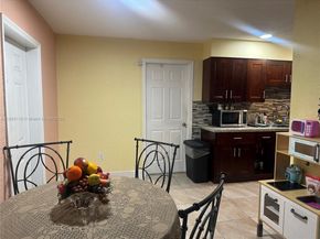 719 Harem Ave, Opa-Locka FL 33054