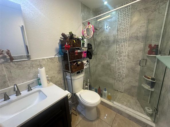 719 Harem Ave, Opa-Locka FL 33054