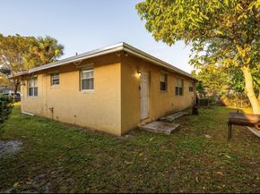2855 NW 7th St, Fort Lauderdale FL 33311