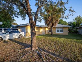 2855 NW 7th St, Fort Lauderdale FL 33311