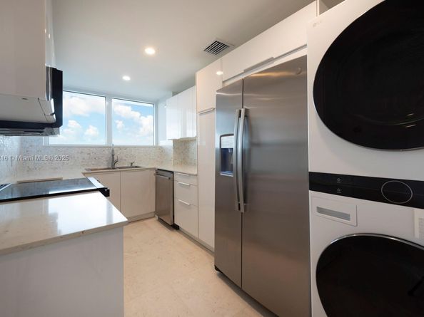 333 Sunset Dr 804, Fort Lauderdale FL 33301