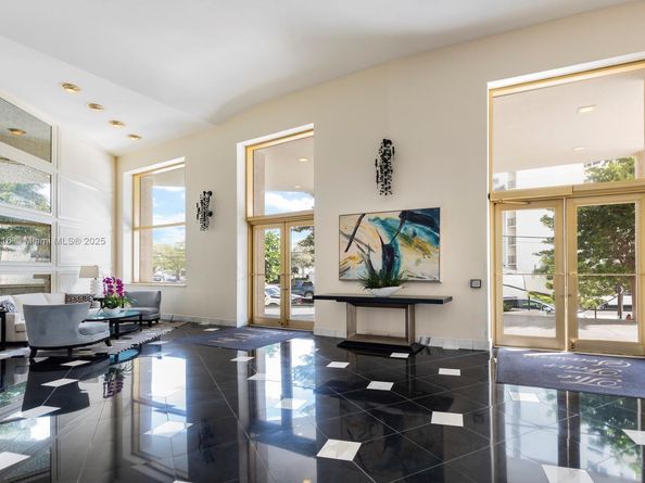 333 Sunset Dr 804, Fort Lauderdale FL 33301