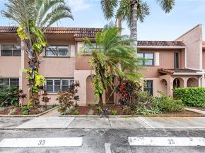 33 Madrid Ln 49, Davie FL 33324