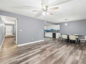 33 Madrid Ln 49, Davie FL 33324