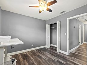 33 Madrid Ln 49, Davie FL 33324