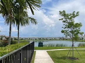 2610 SE 13th St, Homestead FL 33035