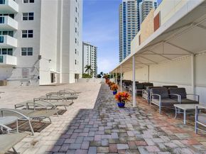 3000 S Ocean Dr 1106, Hollywood FL 33019