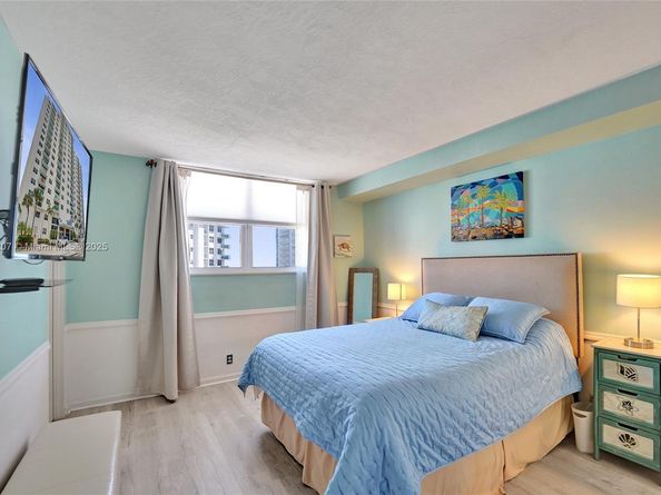 3000 S Ocean Dr 1106, Hollywood FL 33019