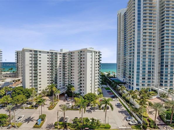 3000 S Ocean Dr 1106, Hollywood FL 33019