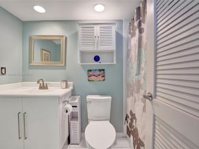 3000 S Ocean Dr 1106, Hollywood FL 33019