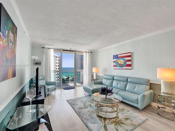 3000 S Ocean Dr 1106, Hollywood FL 33019