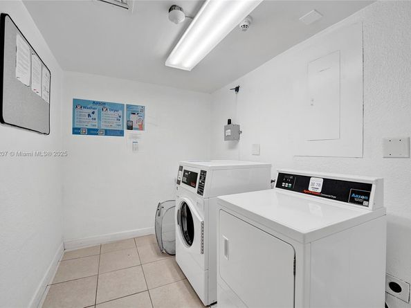 3000 S Ocean Dr 1106, Hollywood FL 33019