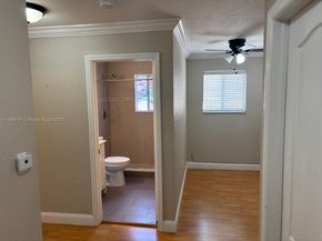6437 SW 158th Psge, Miami FL 33193