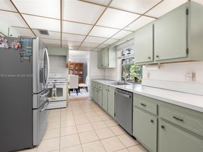 10620 NW 41st St, Coral Springs FL 33065