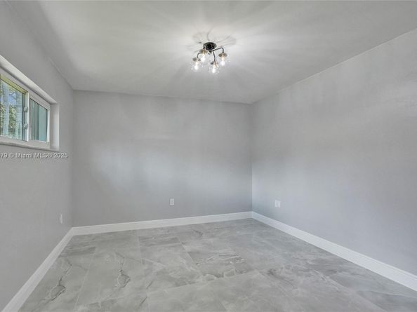 1424 Adams St, Hollywood FL 33020