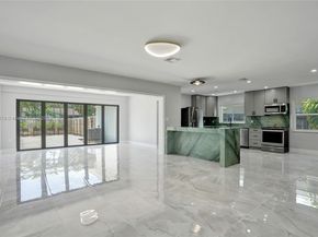 1424 Adams St, Hollywood FL 33020