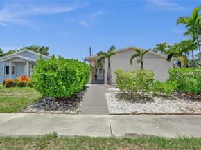 1424 Adams St, Hollywood FL 33020