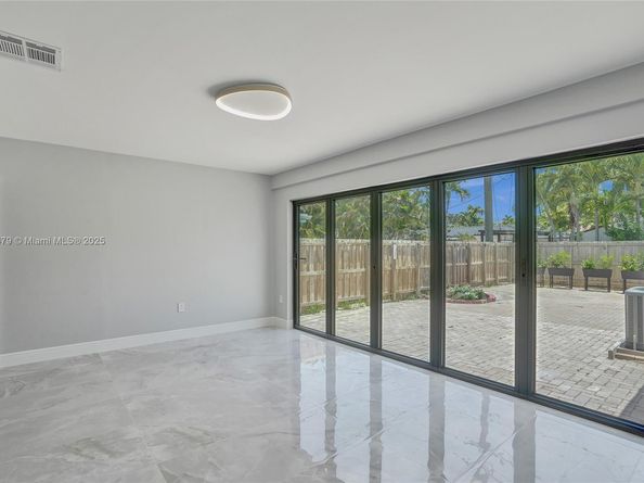1424 Adams St, Hollywood FL 33020